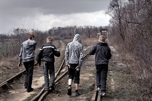 1001 złych uczynków - zaproszenie na wystawę fotografii Konstancji Nowiny Konopki