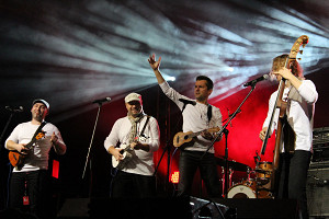 PIERWSZA POZNAŃSKA NIESYMFONICZNA ORKIESTRA UKULELE zagra we Wrocławiu!