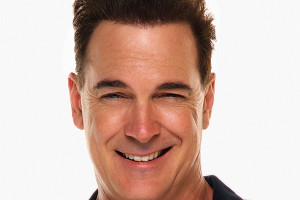 Patrick Warburton jako Lemony Snicket