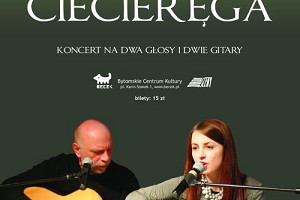 Obok Sceny Martyna i Wiesław Ciecieręgowie – koncert na dwa głosy i dwie gitary.