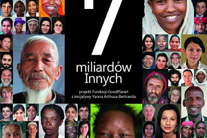 7 miliardów Innych [recenzja]