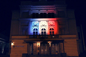 Teatr Polski w Poznaniu solidarny z Francją