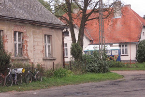 "Tu i teraz" czyli prezentacje Teatru Wiczy w terenie